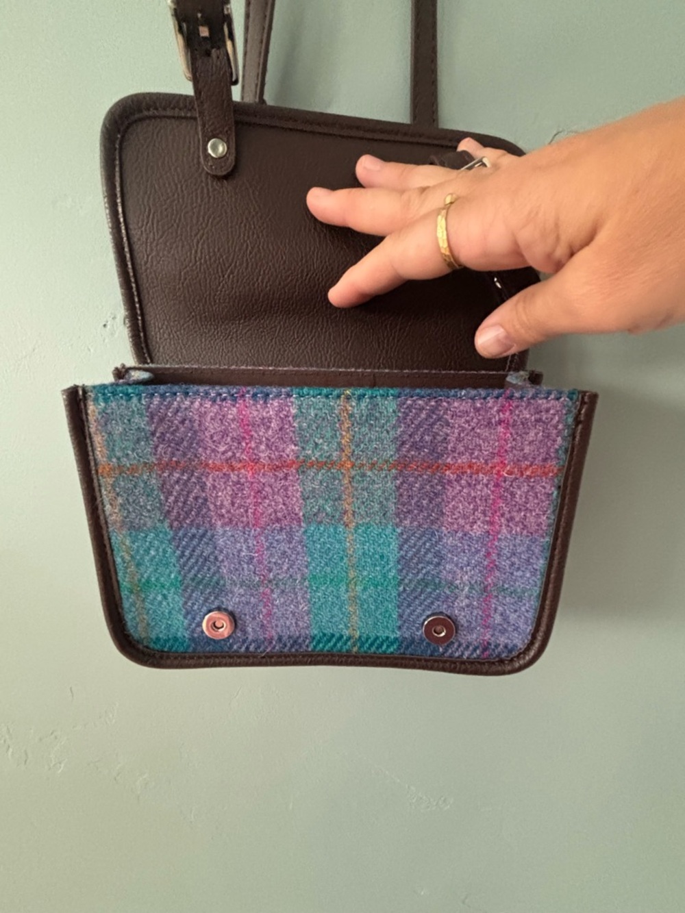 💼 Harris Tweed Bervie Mini Satchel-compact tartan satchel bag - Picture 7 of 8